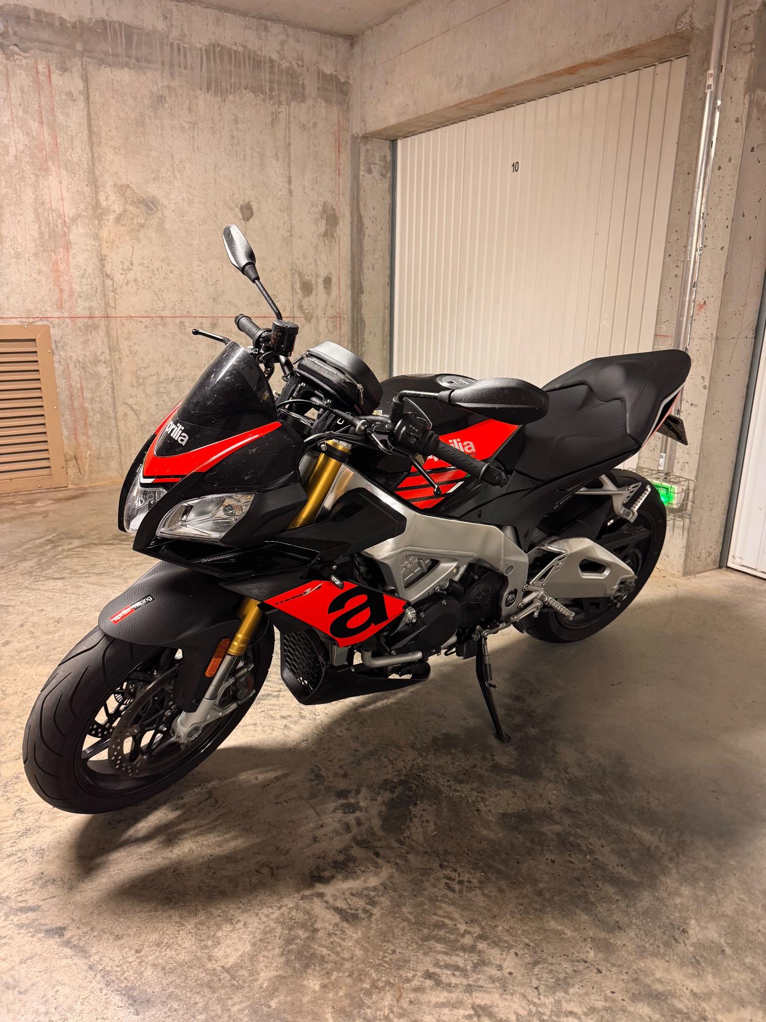 Aprilia Tuono V4 1100 RR - Pot Akrapovic